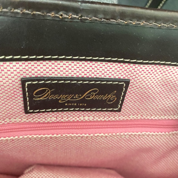 Dooney and Bourke Giraffe tote - Picture 4 of 14